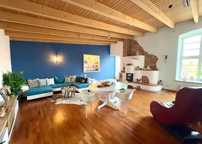 Feldsteinscheune Kaeselin