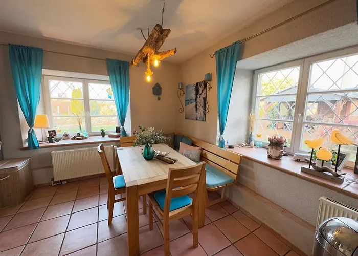 Feldsteinscheune Kaeselin *